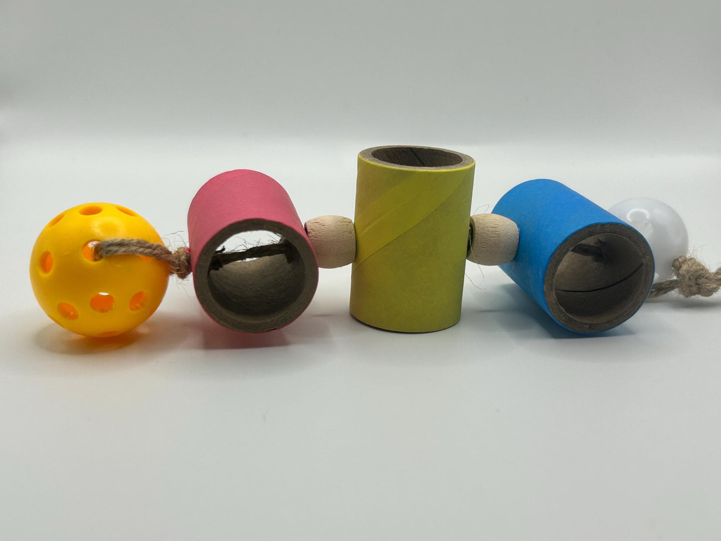 Mini Mouse Chew Toy: Natural Wood Bead Wiffle Ball Pet Enrichment