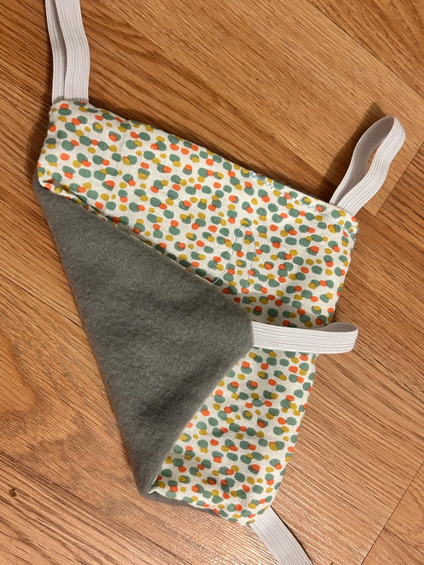 Mini Small Animal Hammock - hanging pet hammock with elastic loops, about 6x6 inches