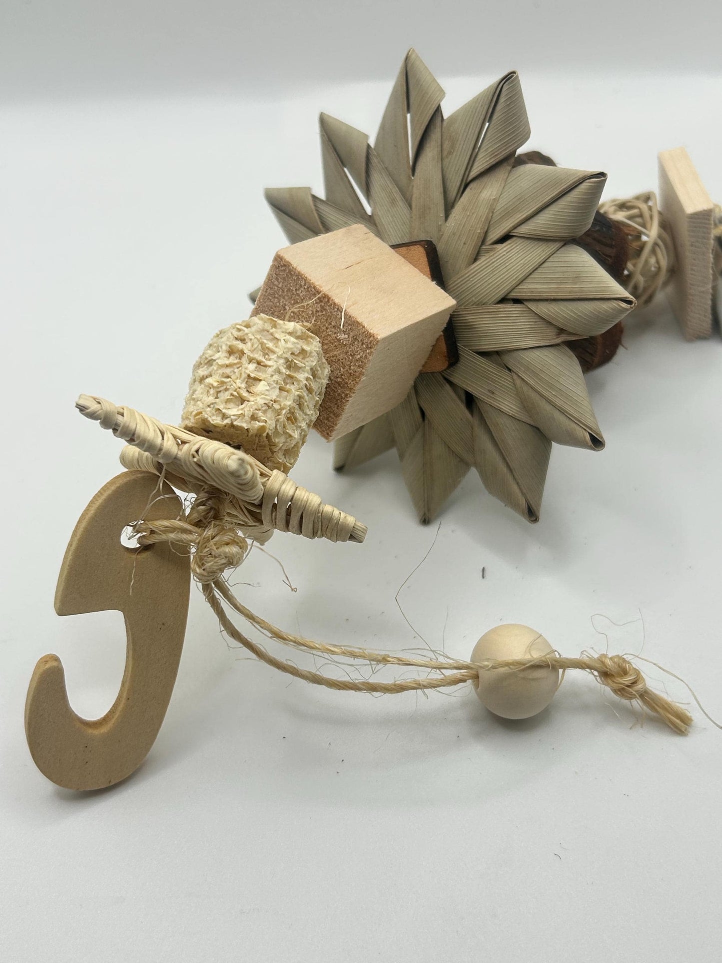Natural Sisal Pet Rat Toy: Enrichment Cage Accessory