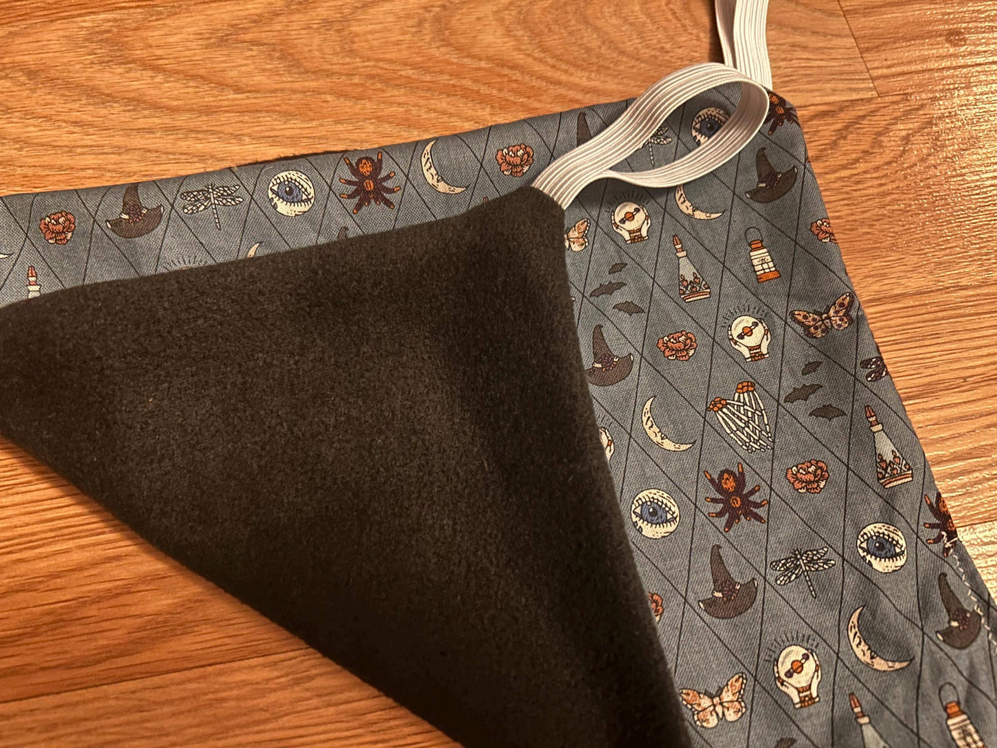 Halloween Hammocks and Tray Liner Set for Small Animals like Rats, easy loops included