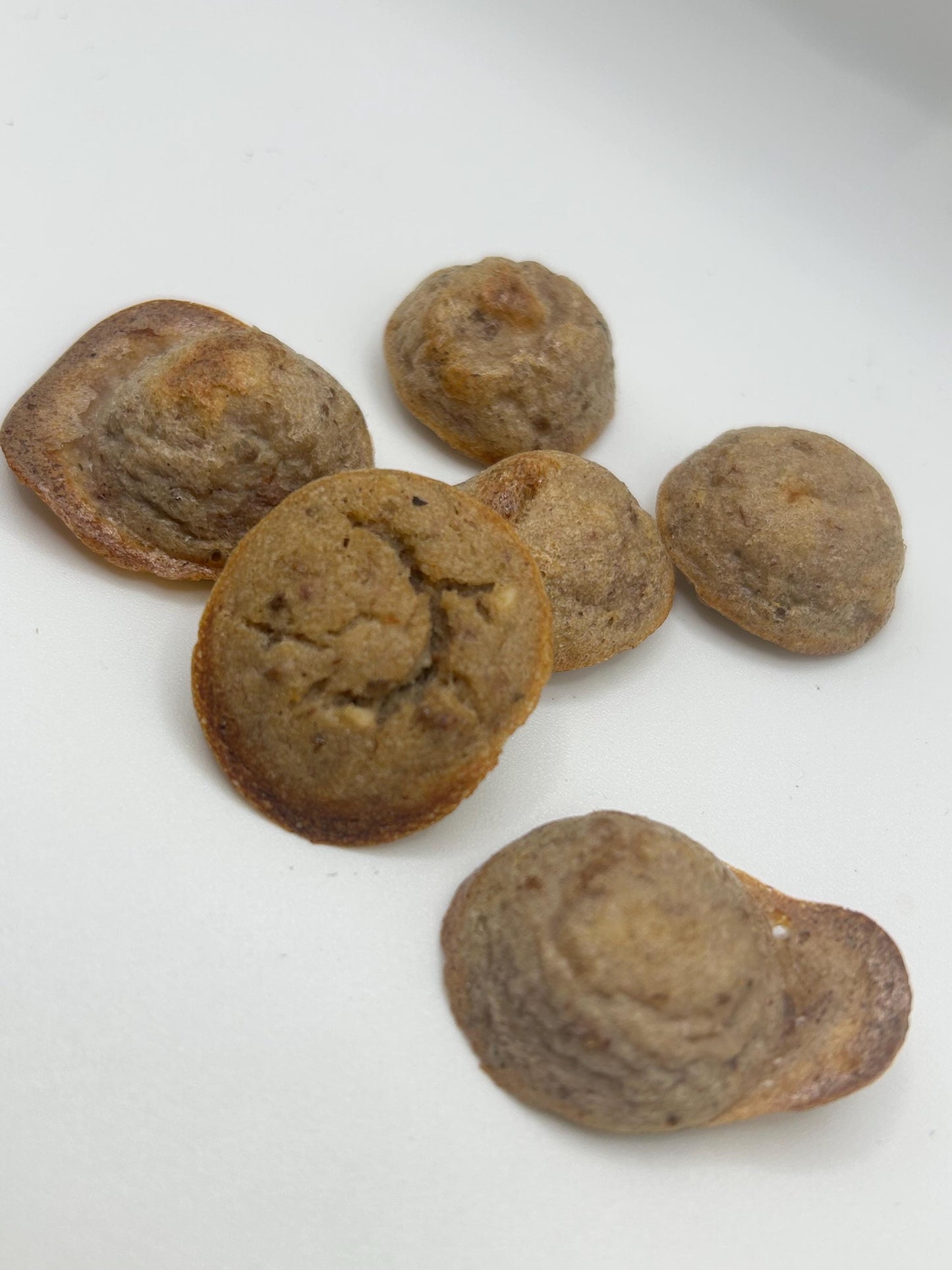 Rat Treats - Strawberry Pies, organic and delicious treats for pet rats, 10 per order