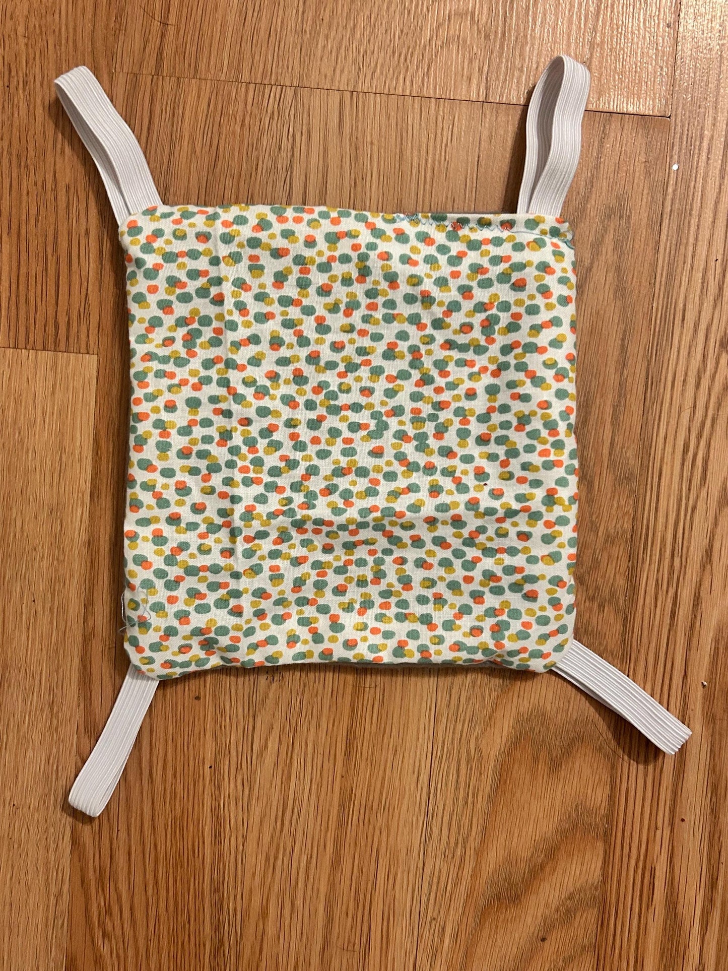 Mini Small Animal Hammock - hanging pet hammock with elastic loops, about 6x6 inches