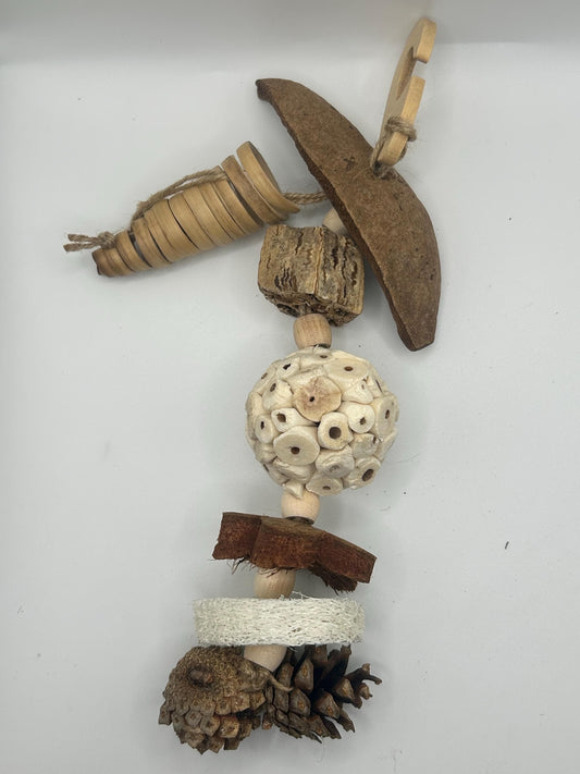 Small Animal Enrichment Toy, Natural And Safe for Rats, Rabbits, Guinea Pigs, Hamsters, Mice
