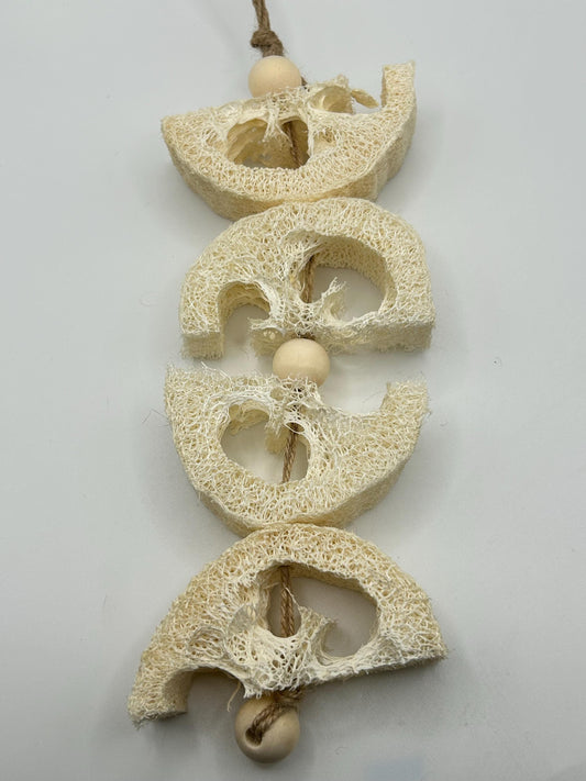 Natural Loofah Small Animal Enrichment Toy, Safe for Rats, Rabbits, Guinea Pigs, Hamsters, Mice